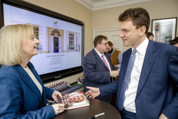 3773LegatumTruss-600x400